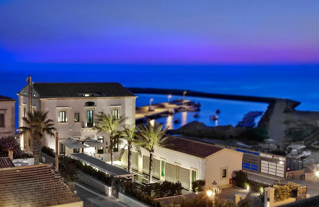 Zafran Boutique Hotel-1